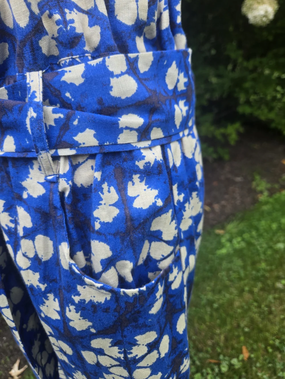 Blue Floral Geo Tie-Waist Midi Skirt